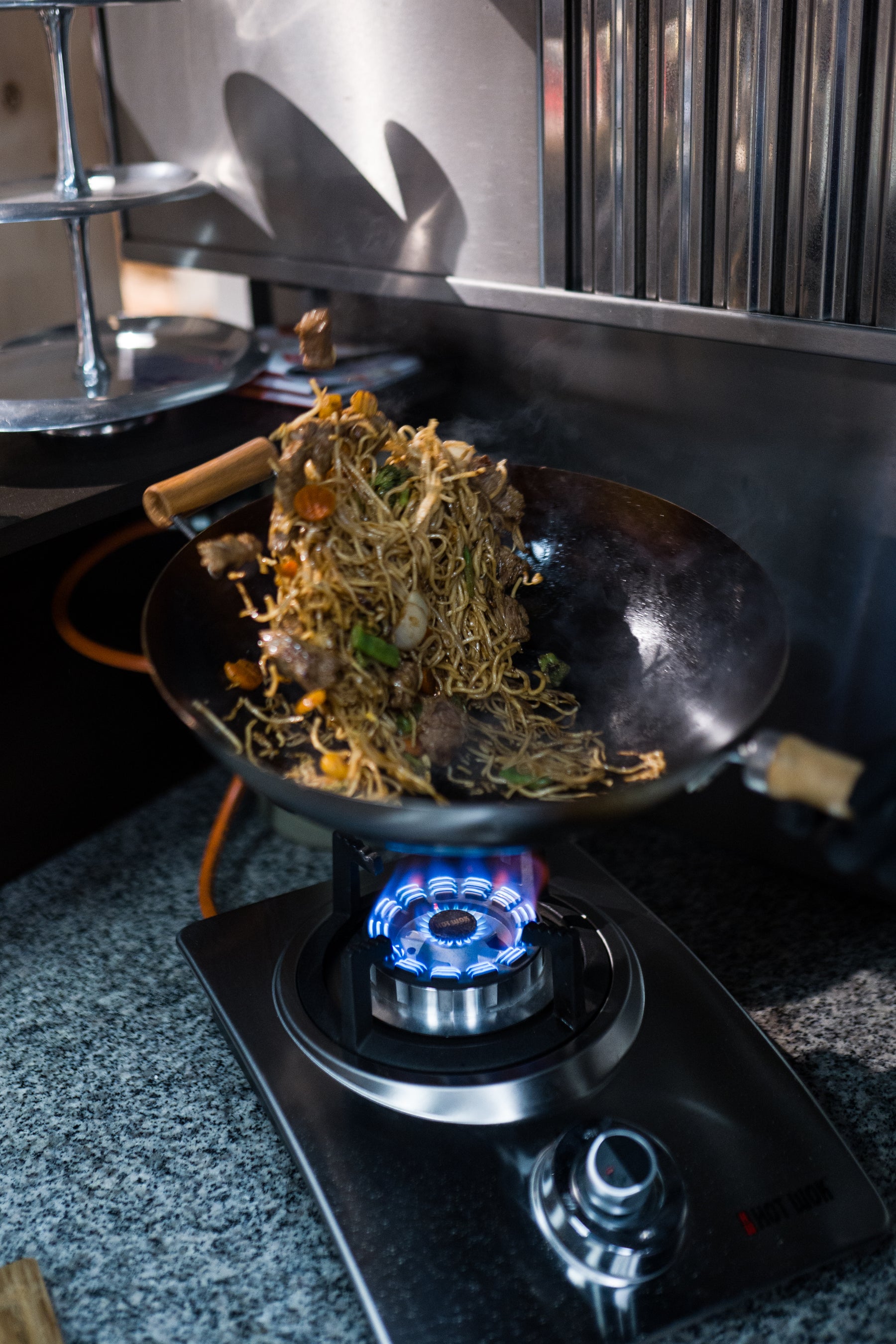 Comparison of HOT WOK Burners